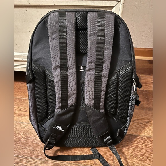 High Sierra Backpack - Picture 6 of 8